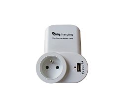 Solight USB töltő + konnektor